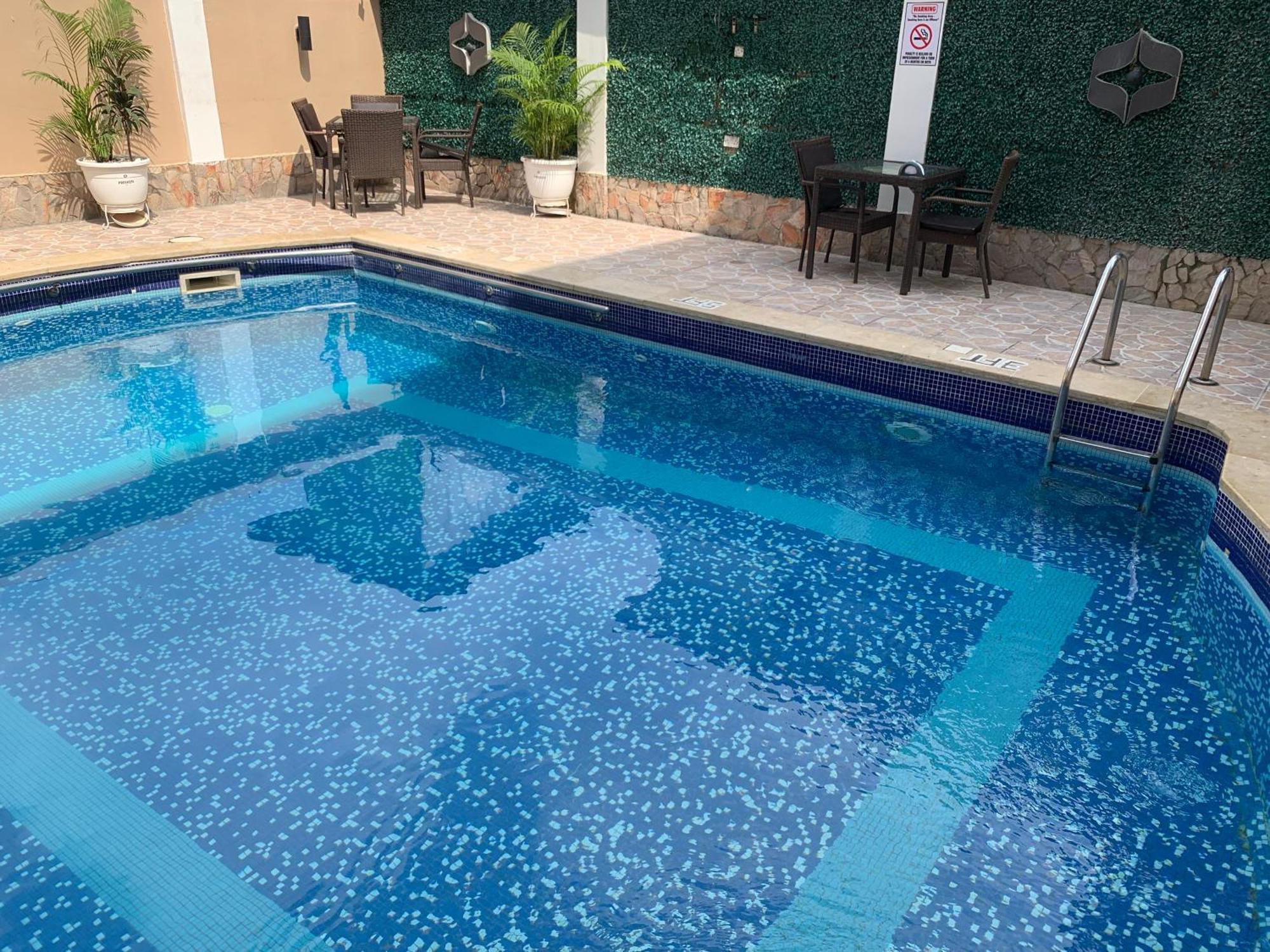 Presken Hotel @Oniru Lagos Buitenkant foto