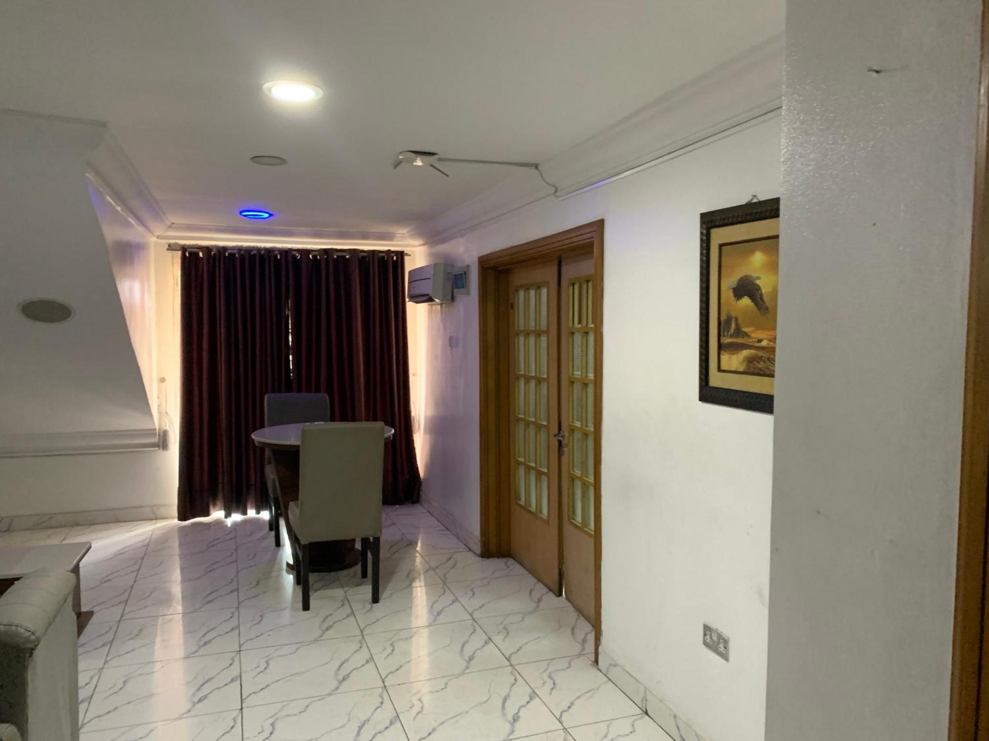 Presken Hotel @Oniru Lagos Buitenkant foto